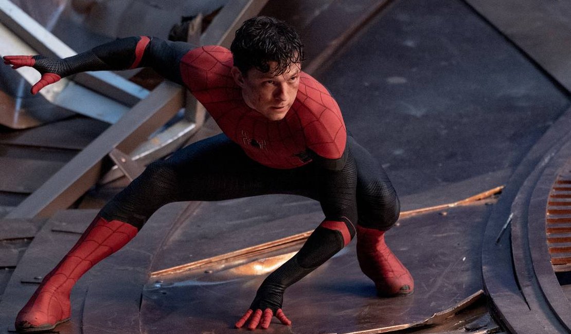 Mulher dispara spray de pimenta em três adolescentes após receber spoiler de 'Homem-Aranha'