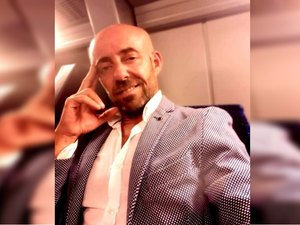 Cabeleireiro de Cristiano Ronaldo é encontrado morto com golpes de faca em hotel