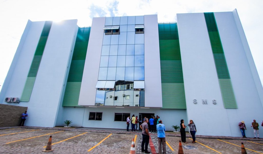 Covid-19: Prefeitura convoca 50 médicos aprovados no PSS
