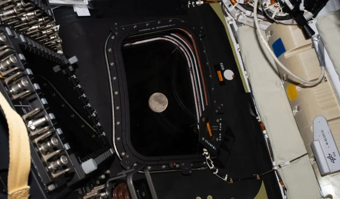 Missão Artemis II entra na órbita da Lua e se aproxima de feito histórico