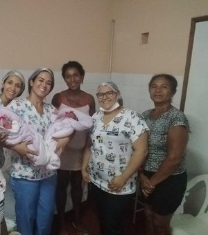 Mãe de seis filhos descobre gêmeas ao dar luz em hospital de Arapiraca