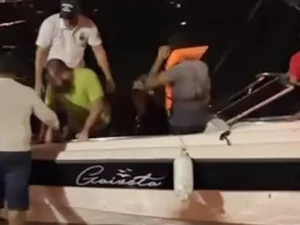 Barco naufraga no Rio São Francisco e quatro pessoas são resgatadas com vida em Penedo