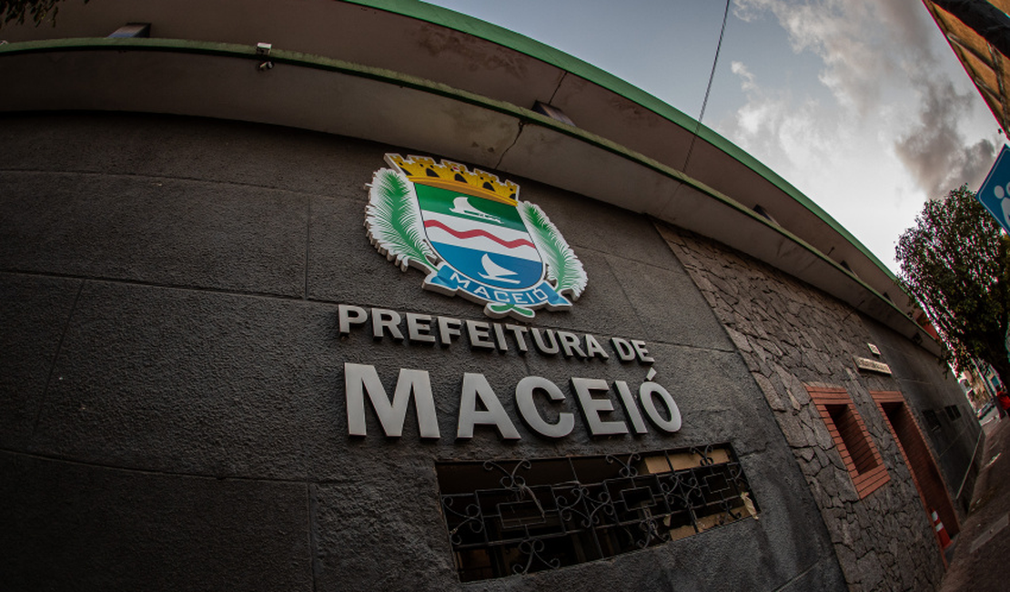 Prefeitura de Maceió paga salário de servidores nesta quarta-feira (30)