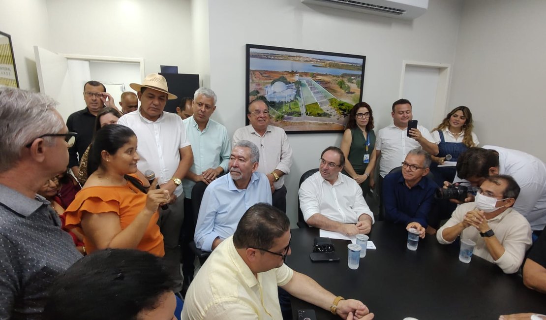 Luciano Barbosa reúne ‘ala petista’ da prefeitura para entregas na área de desenvolvimento rural