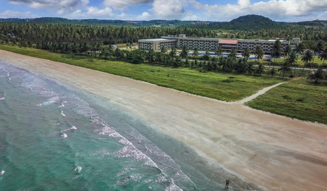 Governador inaugura resort em Japaratinga nesta terça-feira(30)