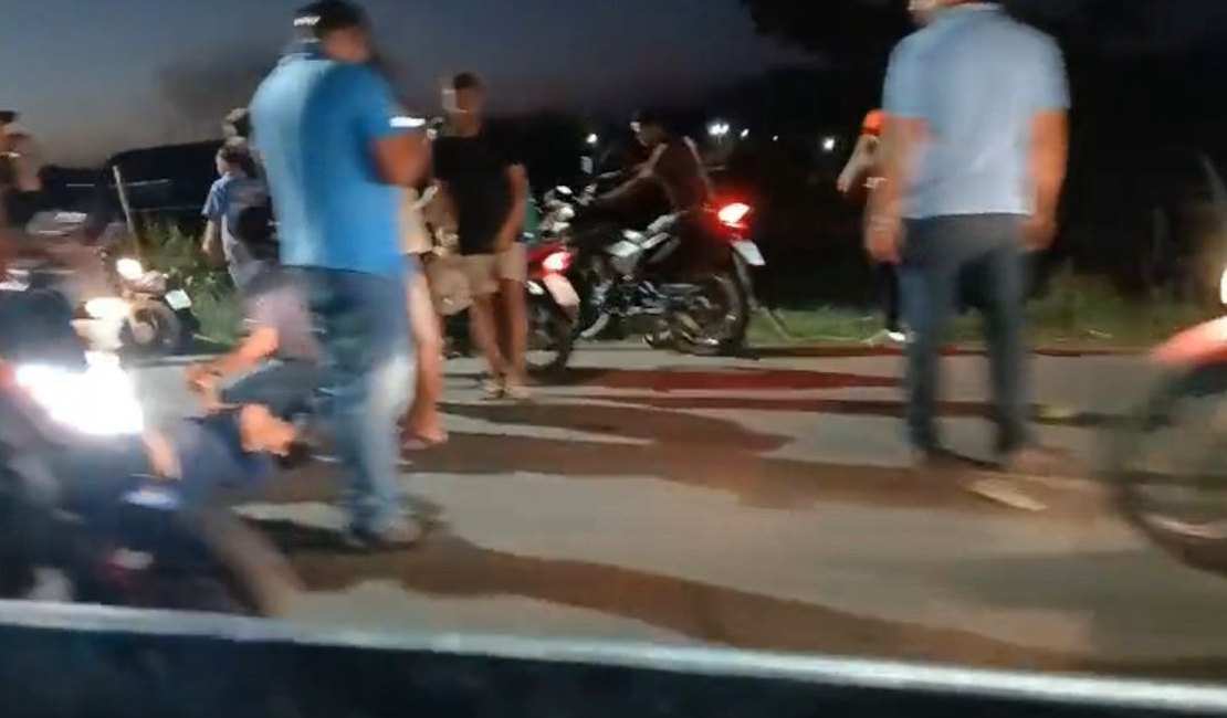 Acidente entre motos deixa mulher ferida em Porto Calvo