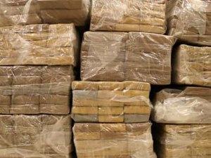 Homem detido após ser apanhado com droga escondida em tripas de cabra