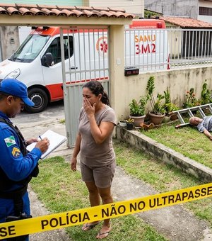 Homem é encontrado morto no quintal de casa no bairro da Pajuçara, em Maceió