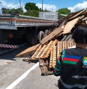 Grande empresa de construção é autuada por descarte irregular em Maceió