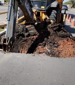 Obra emergencial interdita parcialmente a Av. Assis Chateaubriand