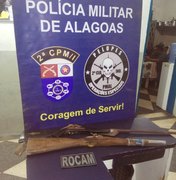 Polícia apreende espingardas e cocaína em residência da parte alta de Maceió 