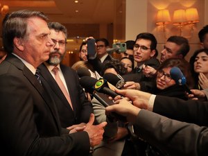 Presidente Jair Bolsonaro chega a Brasília após visita a cinco países