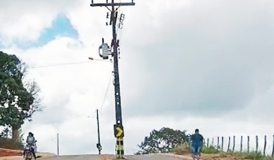 Ministério Público instaura procedimento para averiguar instalação de postes entre Taquarana e Belém