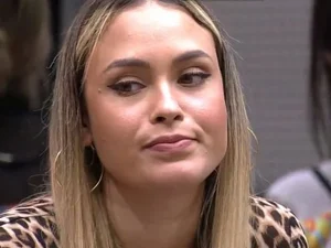 Sarah Andrade diz que não se vacinou contra a Covid-19 por falta de tempo