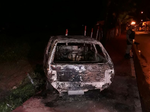 Carro usado para matar prestador de serviços da Seris é encontrado carbonizado