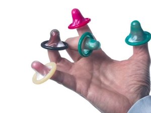 EUA aprovam 1º preservativo especificamente indicado para sexo anal