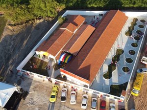 Zona rural de Penedo recebe escola de alto padrão inaugurada pelo prefeito Ronaldo Lopes