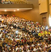 Mais de 2 mil Professores participam de Audiência sobre os precatórios FUNDEF convocada por JHC 