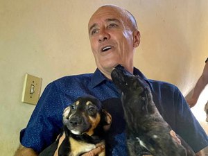 Homem faz greve de fome há dez dias a favor da causa animal em Maceió