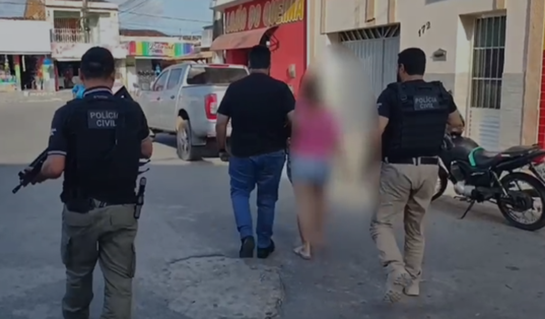 [Vídeo] Líder do PCC em Alagoas, que responde por tráfico e duplo homicídio, é presa em Piaçabuçu