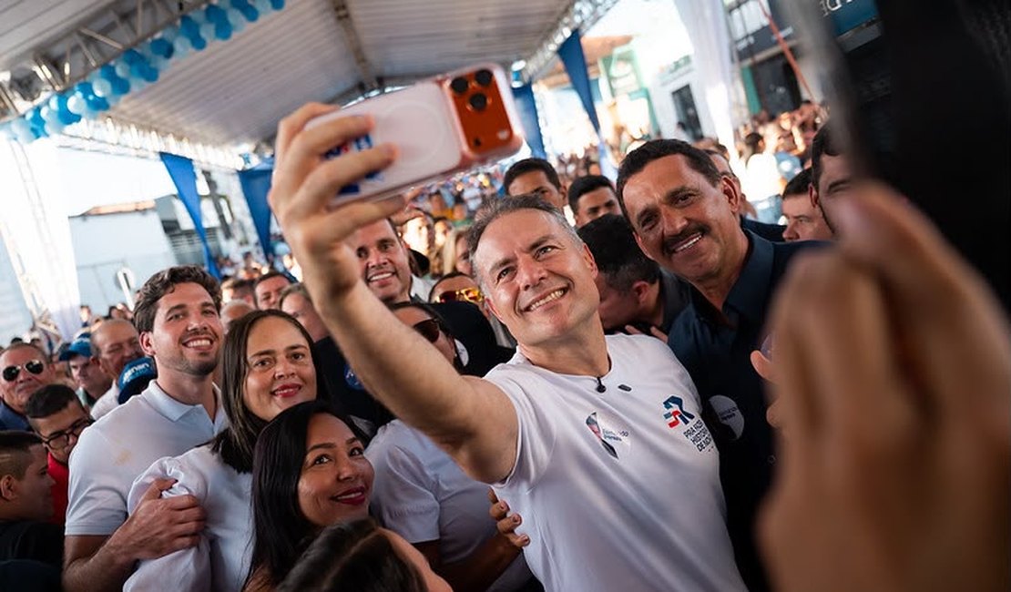 Renan Filho avança entre lideranças do PP e recebe apoio de Marlan: “Melhor governador que Alagoas teve”