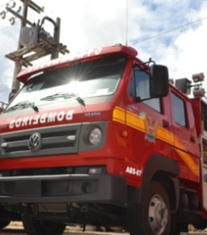 Princípio de incêndio em medidor de energia assusta fiéis em igreja no Tabuleiro