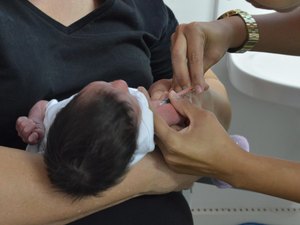Sesau ressalta a importância de atualizar o esquema vacinal contra o sarampo
