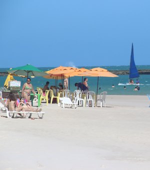 Praias do litoral alagoano apresentam seis trechos impróprios para banho de mar