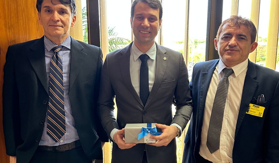 Deputado Daniel Barbosa se reúne com Sindifisco Nacional para discutir Reforma Tributária