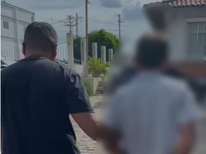 Homem que espancou esposa até deixá-la cega no Sertão de AL é preso na Bahia