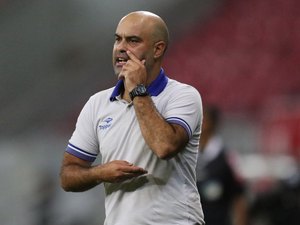 SÉRIE B: Figueirense deixa o Z4. Oeste e Criciúma vencem e Paraná demite técnico