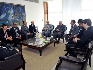 Municípios querem parcela do ISS e da repatriação