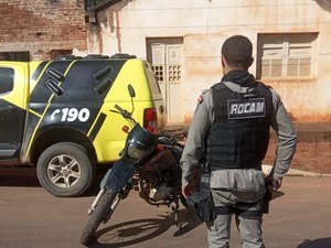 Motociclista tenta fugir de abordagem e acaba preso por receptação em Arapiraca