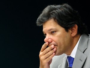PT pede doações para encerrar contas da campanha presidencial de Haddad