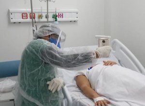 Hospital Metropolitano usa tecnologia para aproximar pacientes aos familiares