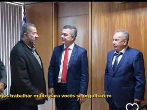 Carlos Lupi promete orgulhar Ronaldo Medeiros: “Vamos trabalhar muito para vocês se orgulharem da gente”