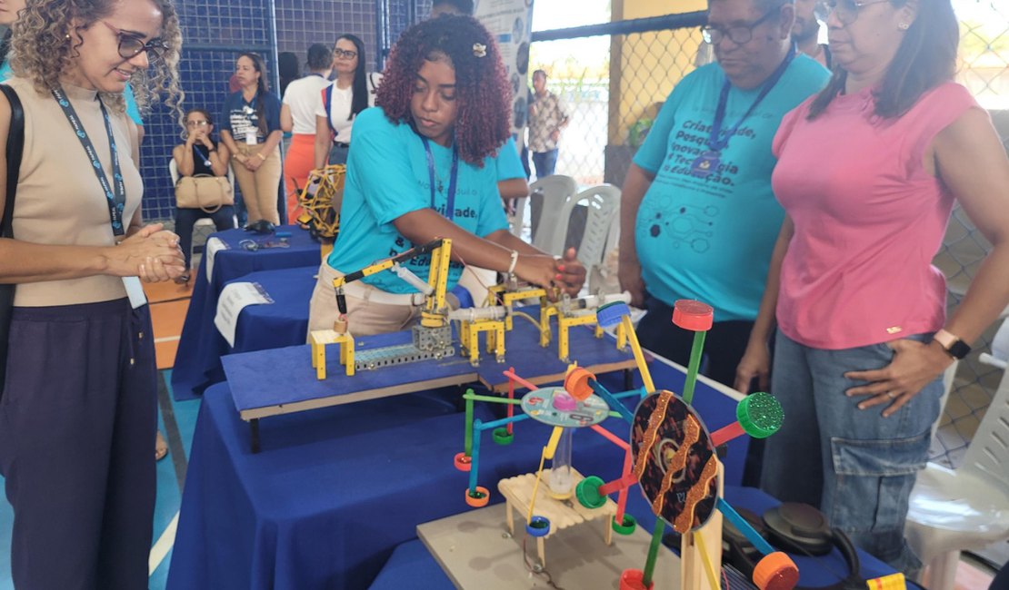 Programa Professor Mentor se torna Lei em AL e consolida política educacional de Estado