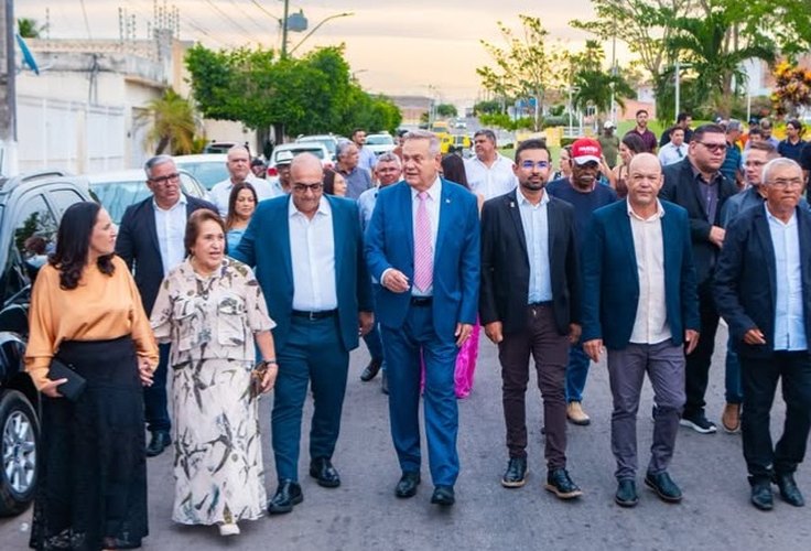 Título de  Cidadão Honorário a Ronaldo Lessa pode esconder traições políticas em Poço das Trincheiras