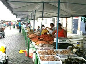 Feira Livre e Mercado Público funcionarão normalmente na segunda (02)