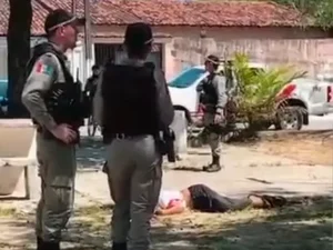 Jovem é executado após sair da escola em praça do Dubeaux Leão, em Maceió