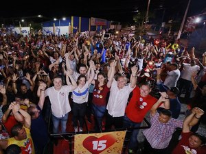 Renan Filho garante novas escolas em tempo integral, CISPs e estradas para o Agreste