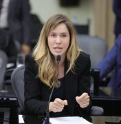 Cibele Moura destaca leis de proteção a autistas e reforça compromisso