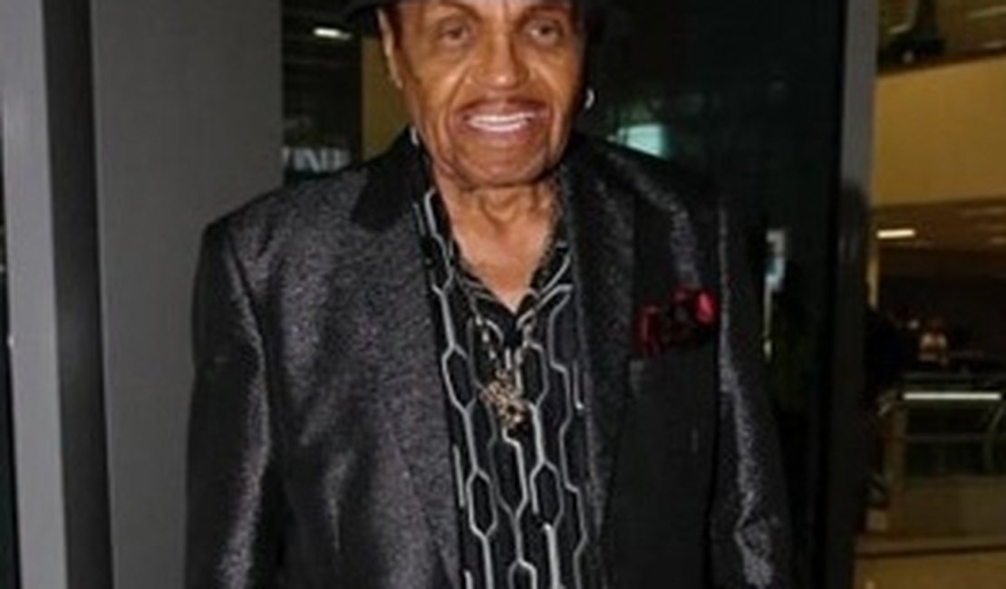 Joe Jackson não tomou estimulante sexual, diz assessoria do empresário