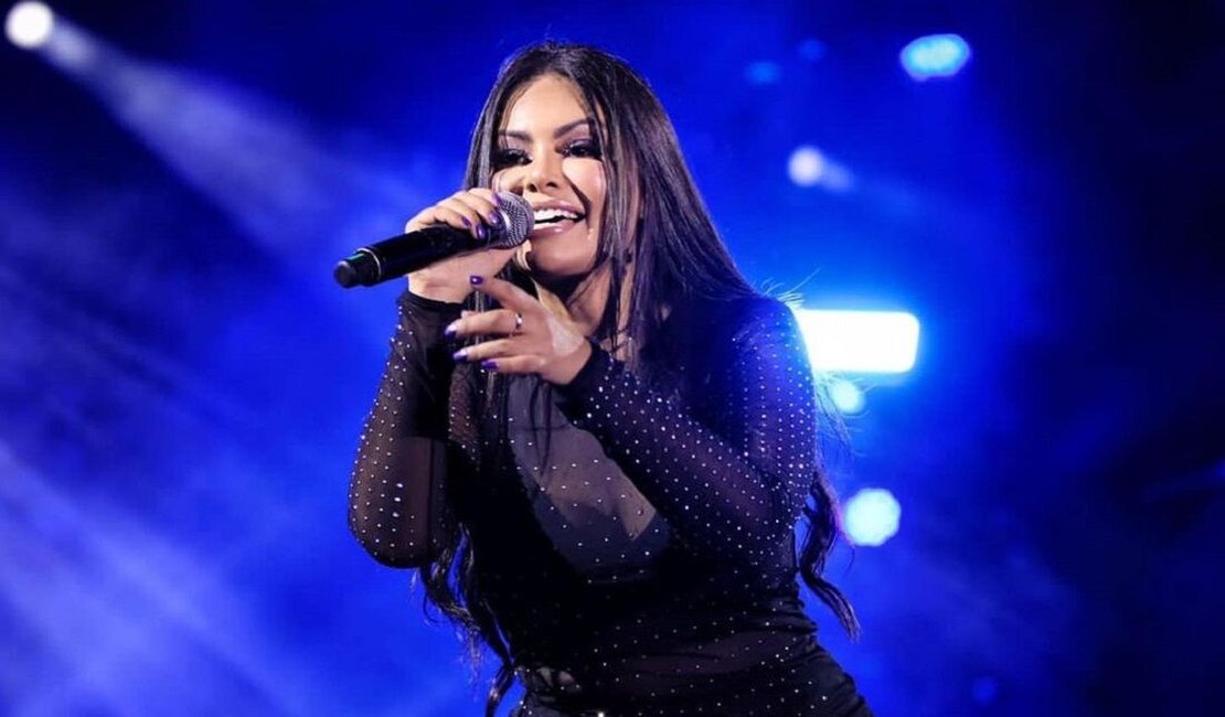 Cantor e influencers alagoanos lamentam a morte da cantora Paulinha Abelha