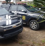 Idosa é presa suspeita de ser mandante do assassinato do próprio companheiro