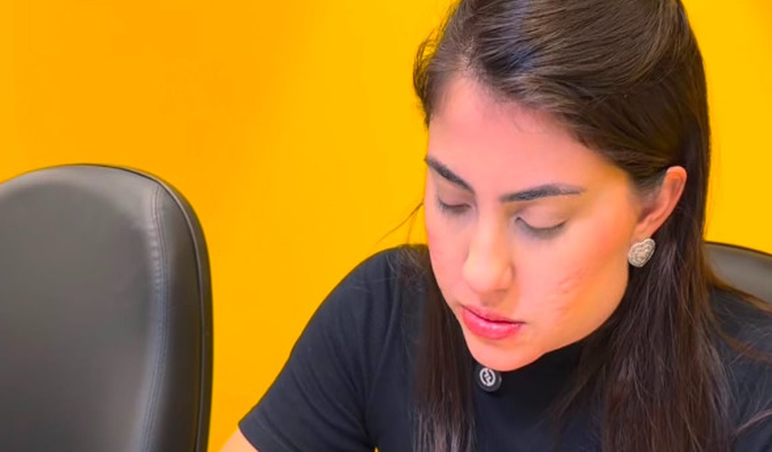 Gabi Gonçalves cobra entrega de Centro do Autista e critica falta de aulas