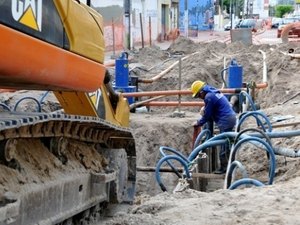 Obras de esgotamento sanitário alteram trânsito na Pajuçara por 15 dias