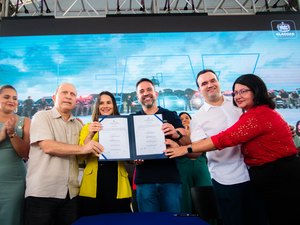 Governador entrega unidade de saúde reformada em Colônia Leopoldina e garante mais investimentos