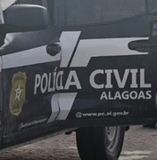 Operação cumpre mandados e apreende drogas e arma em Santana do Ipanema
