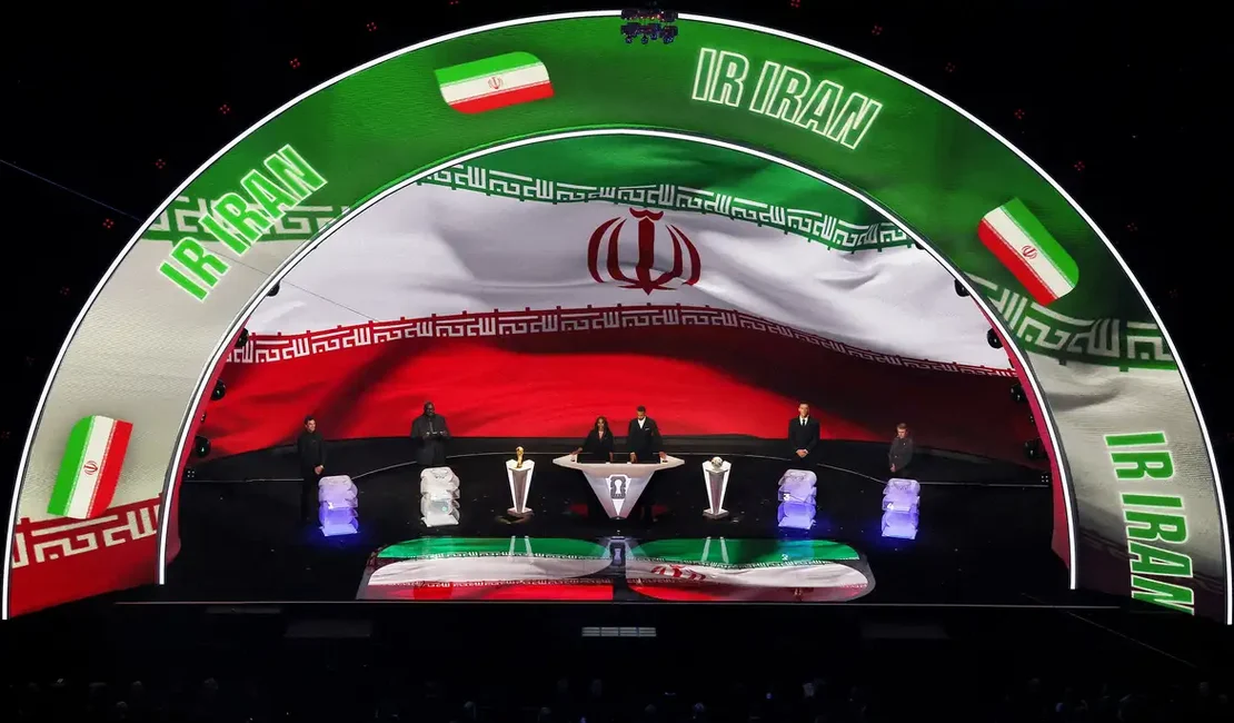 Irã segue preparação para Copa, mas não jogará nos EUA, diz dirigente